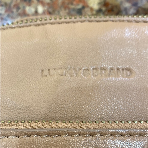EUC LUCKY BRAND CONVERTIBLE BAG - Picture 10 of 10